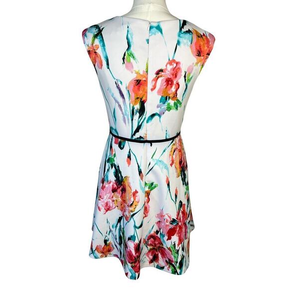 Studio One Floral Dress Sleeveless White Knee Length A Line Spring Petite Size 6 - Picture 2 of 10